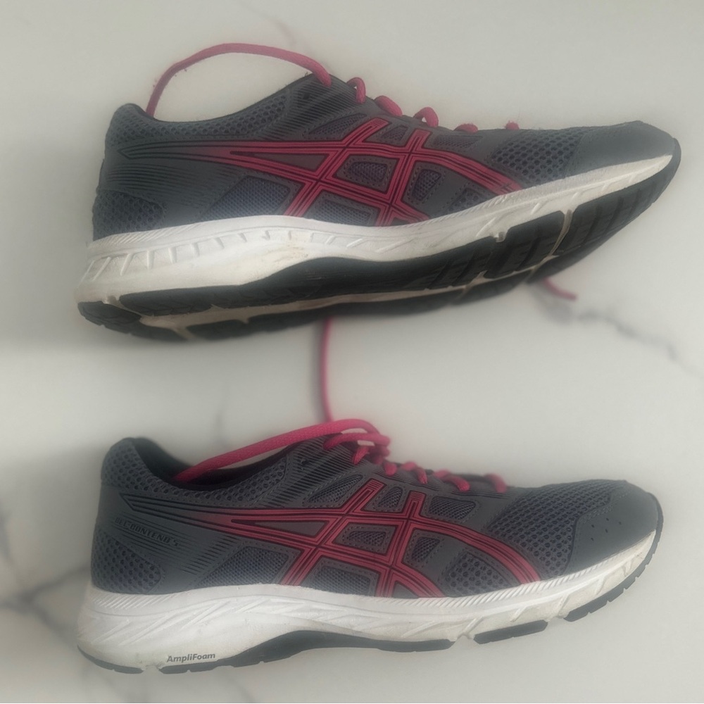 Asics Women’s Athletic Shoe in Pink and Gray